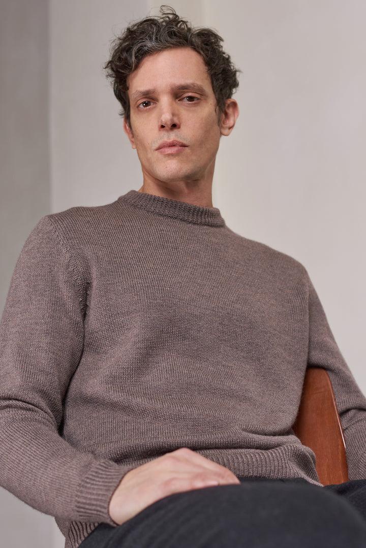 About Companions Morten Pullover taupe meliert – Rundhals und Passform